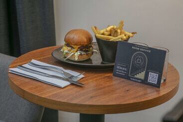 Heywood House Hotel, Bw Signature Collection