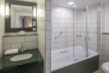 Heywood House Hotel, Bw Signature Collection