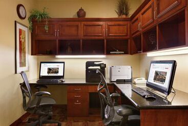 هتل Hilton Garden Inn Shreveport