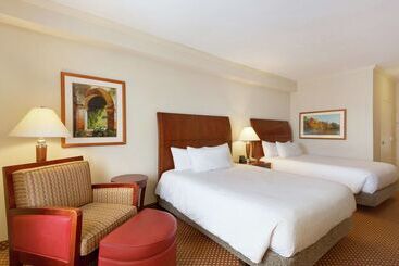 هتل Hilton Garden Inn Shreveport