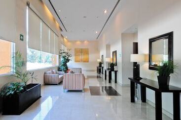 هتل Holiday Inn Uruapan, An Ihg