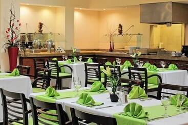 هتل Holiday Inn Uruapan, An Ihg