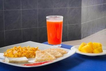 هتل Luxor Plaza Pereira