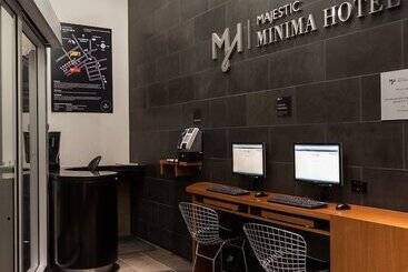 هتل Majestic Minima
