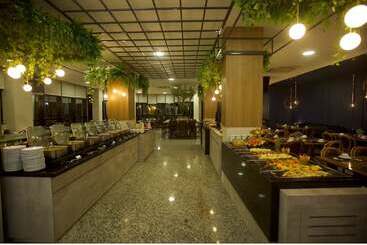Mogano Premium Hotel   Eletroposto