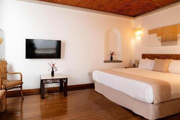 Posada Del Tepozteco   Hotel & Gallery