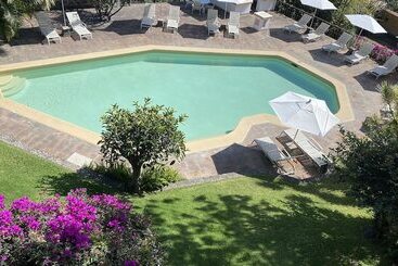 Posada Del Tepozteco   Hotel & Gallery
