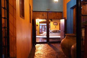 هتل Posada El Paraíso