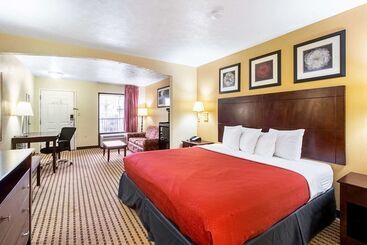 ホテル Quality Inn & Suites