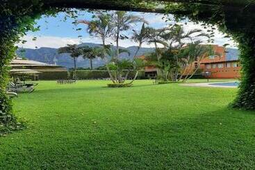 هتل Real Del Valle Tepoztlan