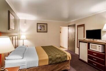 هتل Rodeway Inn Prescott