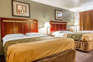 هتل Rodeway Inn Prescott
