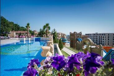 هتل Royal Castle Design & Spa