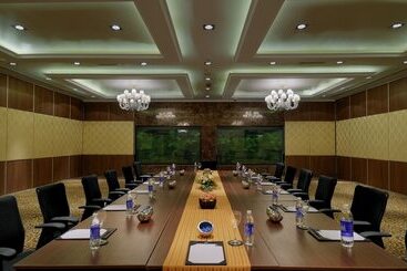 ホテル Royalton Hyderabad Abids
