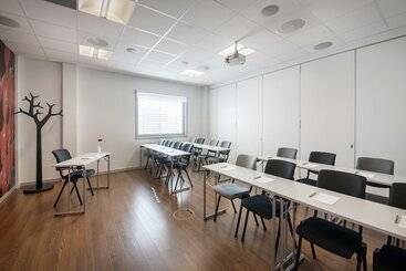 هتل Scandic Stavanger Forus