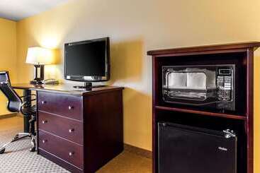 هتل Sleep Inn & Suites Huntsville Near U.s. Space & Rocket Center