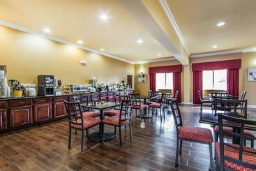 هتل Sleep Inn & Suites Huntsville Near U.s. Space & Rocket Center