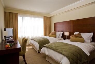 هتل Stubel Suites & Cafe