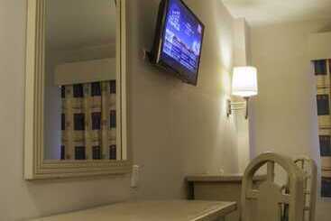 هتل Victoria Inn