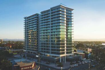 Отель Wyndham Resort Surfers Paradise