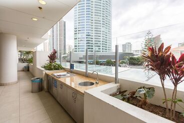 Отель Wyndham Resort Surfers Paradise