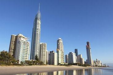 Отель Wyndham Resort Surfers Paradise
