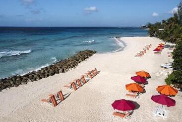 استراحتگاه O2 Beach Club & Spa All Inclusive By Ocean Hotels
