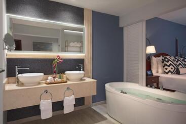 Secrets St. James - Montego Bay