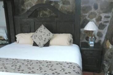 Revi Inn