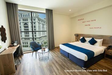 Grand Kingsgate Jaddaf Waterfront Hotel By Millennium