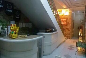 هتل Tabaco Gardenia
