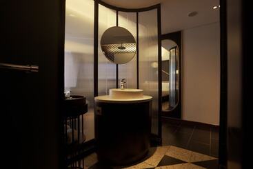 Awann Sewu Boutique Hotel And Suite Semarang