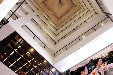 Awann Sewu Boutique Hotel And Suite Semarang