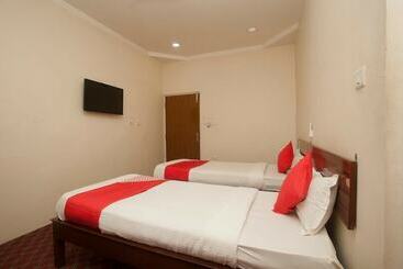 هتل Eastern Star By Oyo Rooms
