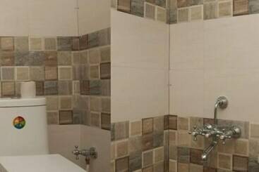 هتل Eastern Star By Oyo Rooms
