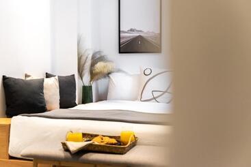 هتل Melo Athens