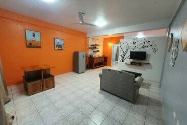 هتل Rachel Land Apartment Suites