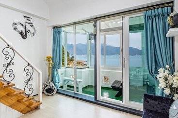 Namhae Opera House Pension
