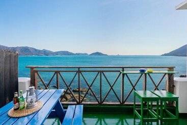 Namhae Opera House Pension