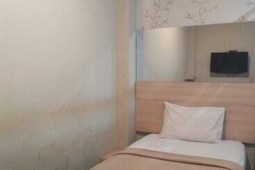 膳宿费 Royal Guesthouse Bandar Lampung