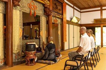 پانسیون Temple Hotel Daitaiji