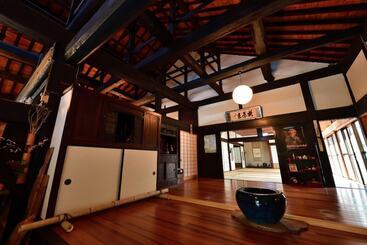 پانسیون Temple Hotel Daitaiji