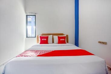 هتل Collection O Tunas Plaza Residence
