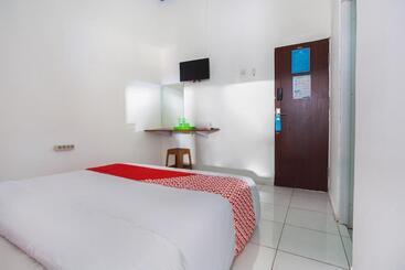 هتل Collection O Tunas Plaza Residence