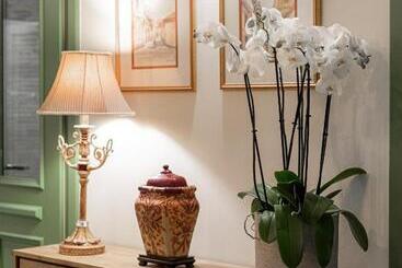 هتل Casa Di Fiori Andros Suites
