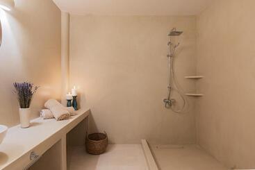 هتل Casa Di Fiori Andros Suites