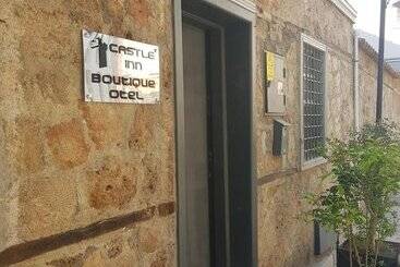 هتل Castle Inn Boutique