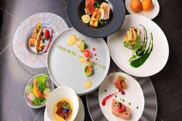 هتل Corredor Yugawara Dog&resort
