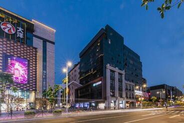 Hanting Hotel Fuzhou Sanfang Qixiang Dongjiekou Metro Station