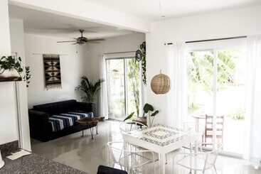هتل Boho Eco Chic Boutique Resort